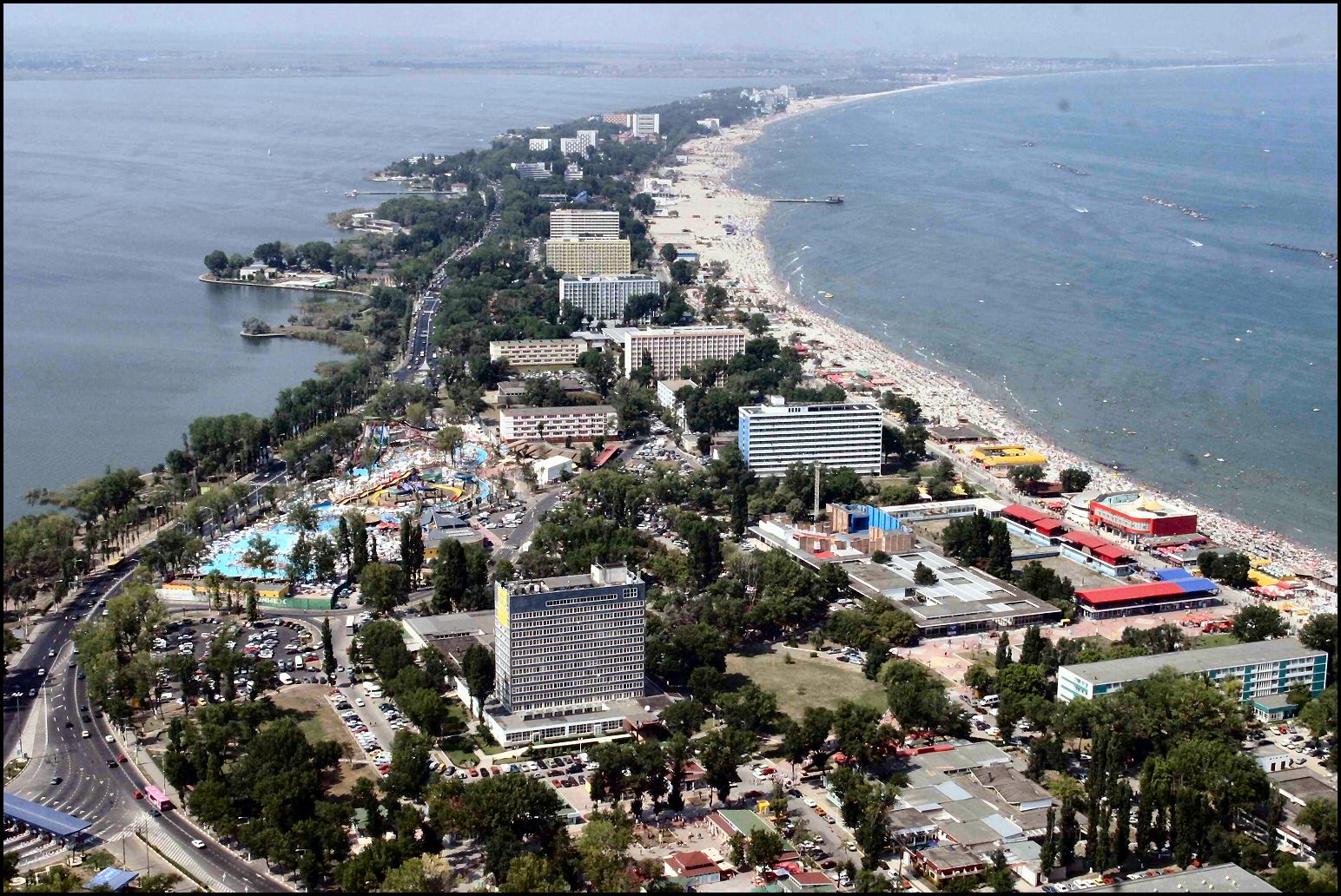 Mamaia-resort-romanian landscape-black sea.jpg